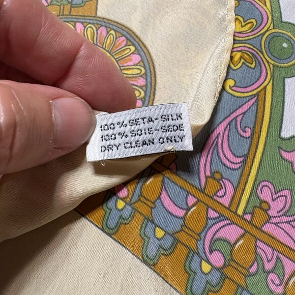 RARE Vintage HERMÈS Carousel Silk Scarf FRANCE 35" - Picture 7 of 9